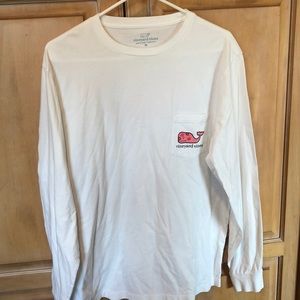 Vineyard Vines Valentine’s Day long sleeve tee